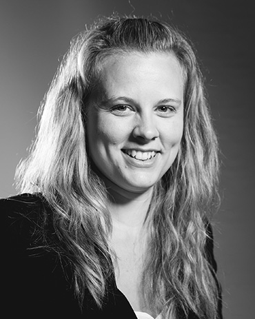 Lynne Bond